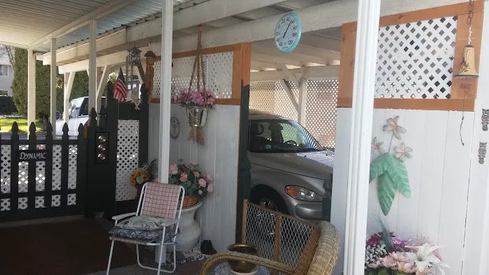 Starlite Mobile Village Picture 5