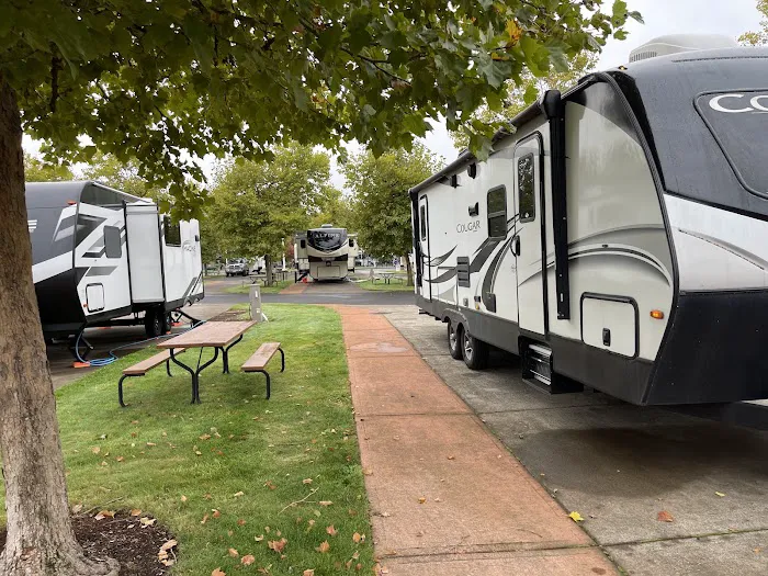 Hee Hee Illahee RV Resort Picture 7