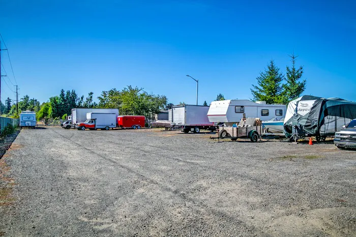 Windstone Village Picture 9