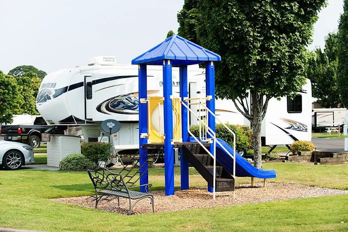 Phoenix RV Park & Storage Picture 3