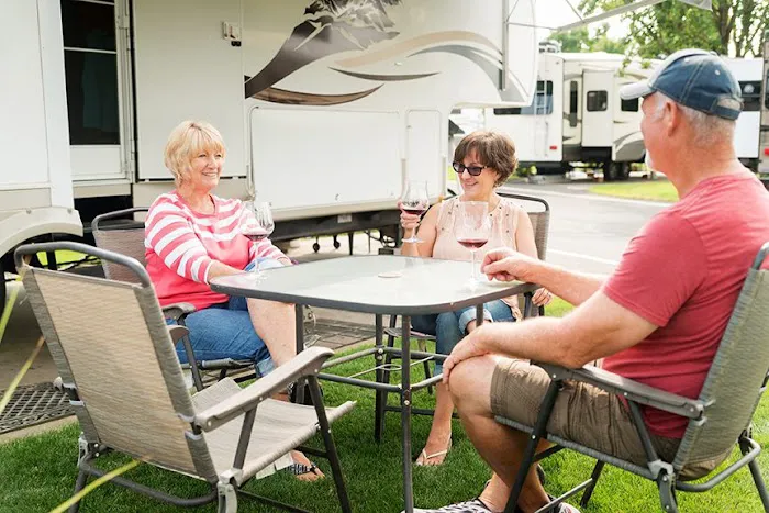 Phoenix RV Park & Storage Picture 4