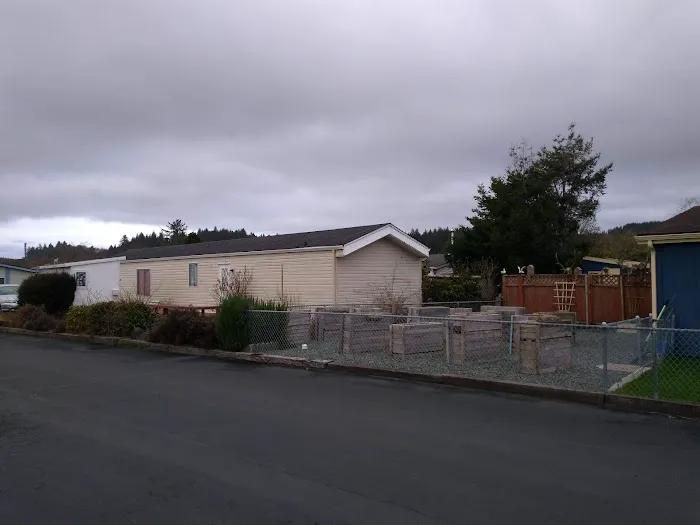 Glenwood Village Picture 9