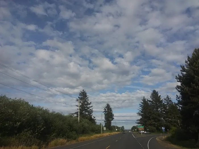 Alder Manor Mobile Home Park Picture 4