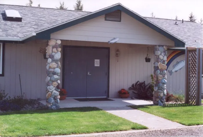 KM Resorts - Columbia Shores RV Resort Picture 4