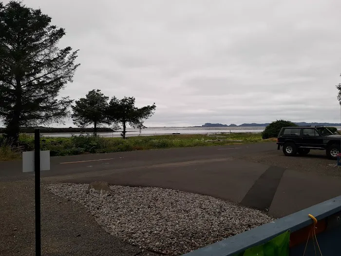 Chinook RV Park Picture 8