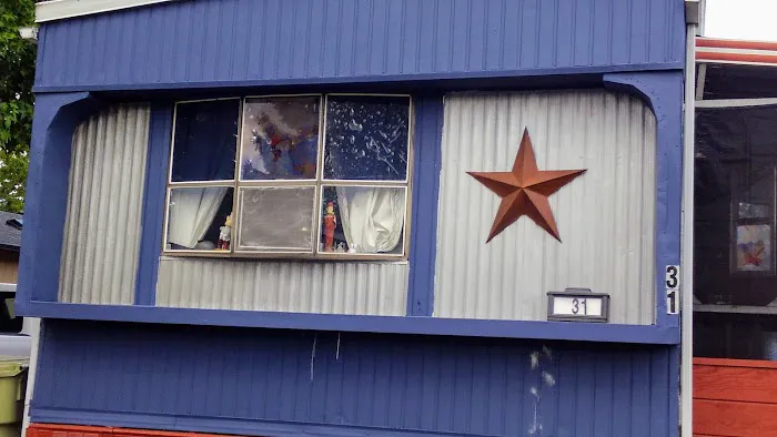 Country Haven Mobile Home Park Picture 1