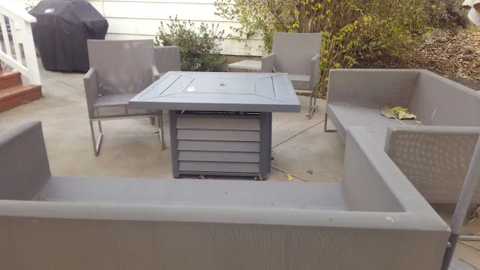 Dundee Hills Estate Picture 8