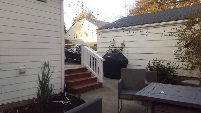 Dundee Hills Estate Picture 4