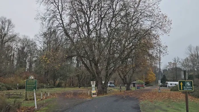 Stan Hedwall RV Park Picture 1