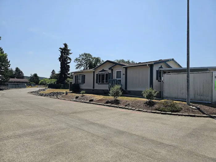 Hunters Walk Manufactured Home Comm Picture 3