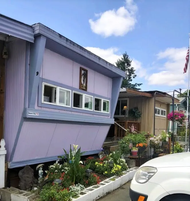 Salem Mobile Home & RV Park Picture 3