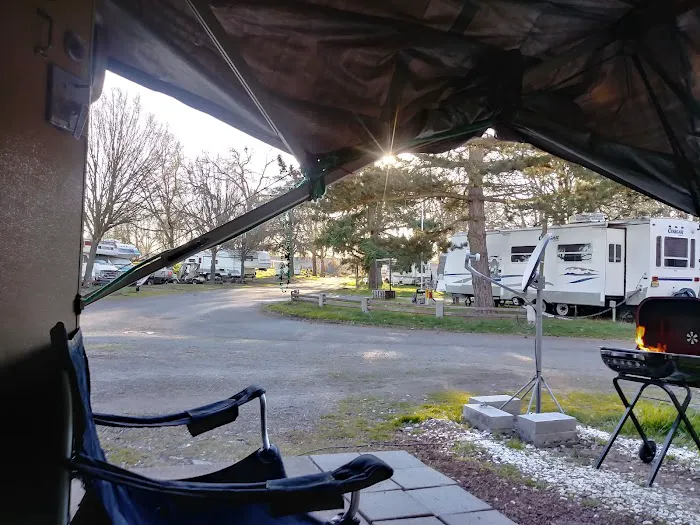 Salem Campground & RV Park Picture 3