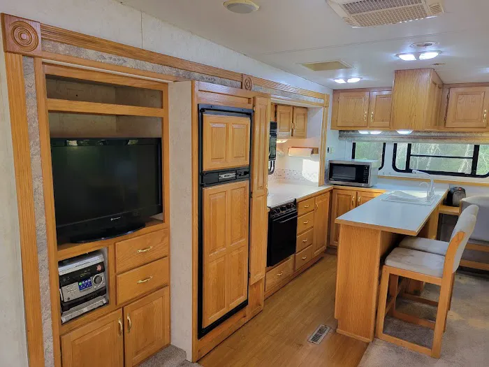 Coastal Woods RV Park Picture 4