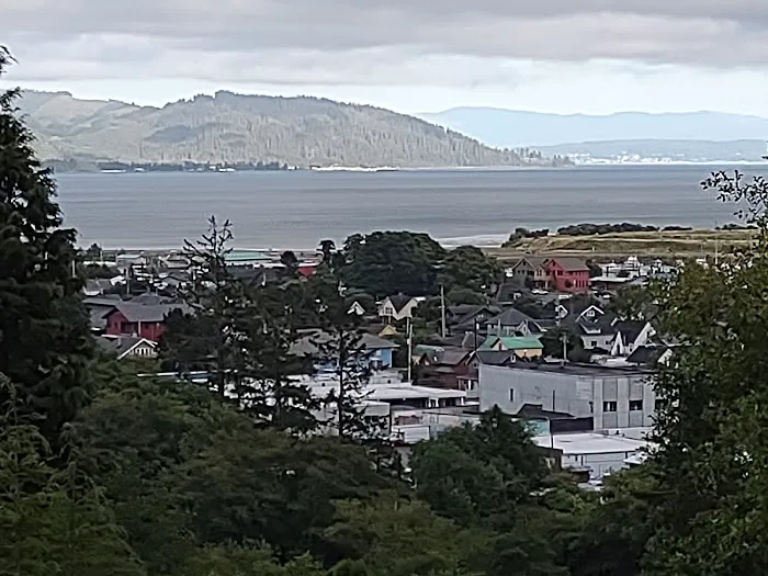 Eagles Nest RV Resort Picture 6