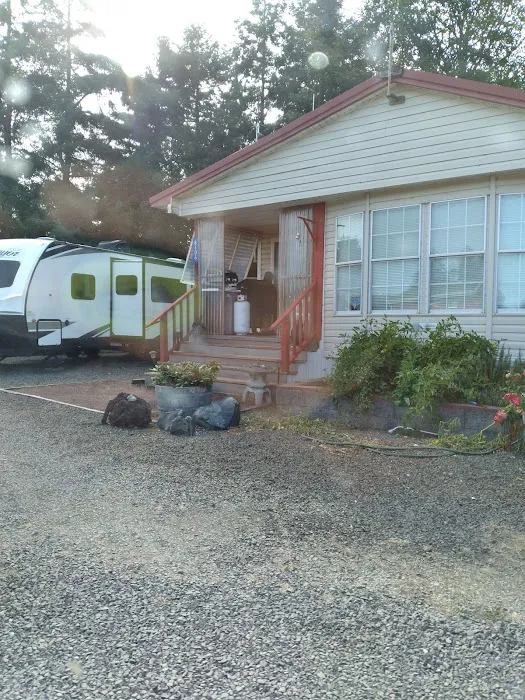 Safari Association of Ilwaco Picture 3