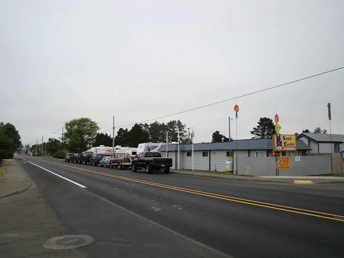 Sandcastle RV Park Picture 9
