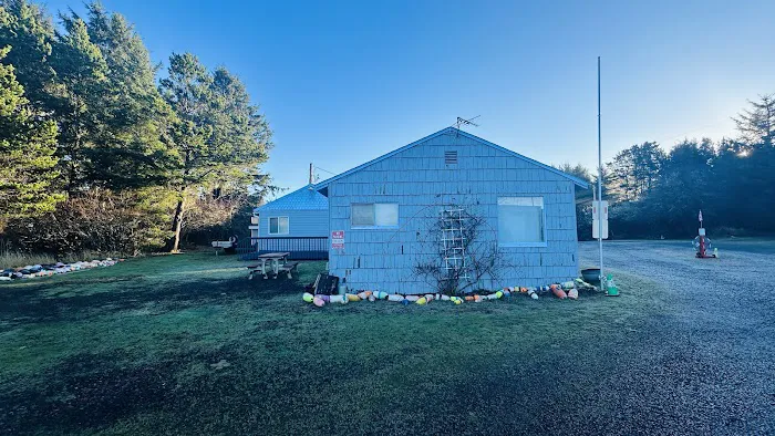 Andersens Oceanside RV Park & Cottages Picture 9