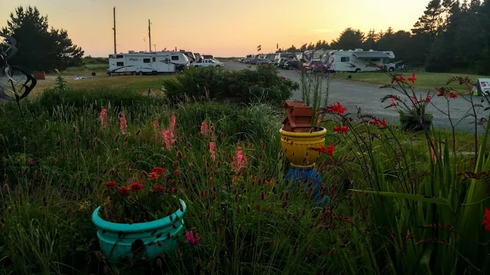 Andersens Oceanside RV Park & Cottages Picture 10