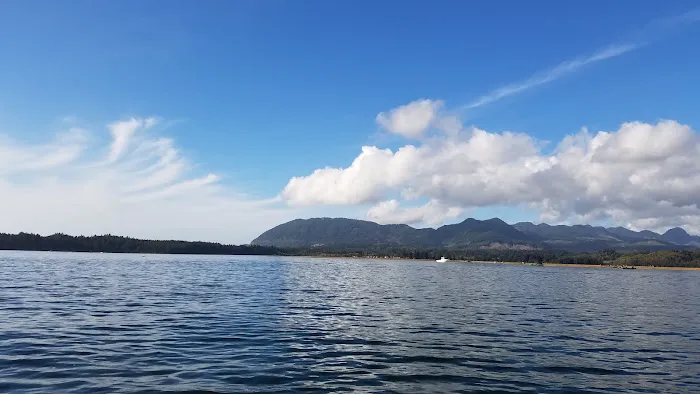 Paradise Cove RV Resort & Marina Picture 9