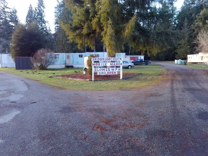 Skookumchuck Mobile Manor Picture 8