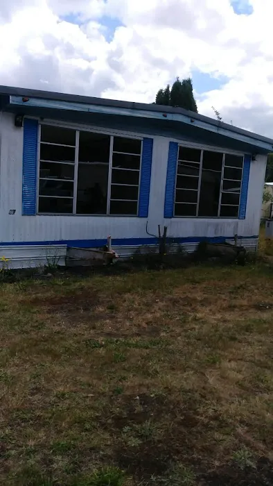 Skookumchuck Mobile Manor Picture 5