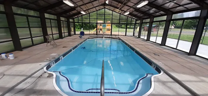 Harmony Lakeside RV & Cabins Resorts Picture 3