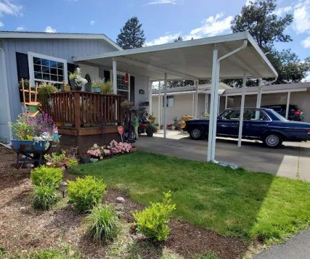 Lakeside Village Mobile Home Community