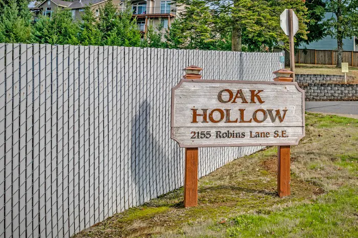 Oak Hollow Picture 1