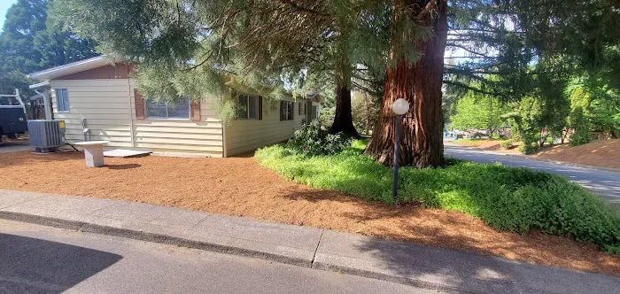 Southbrook Mobile Home Park Picture 8