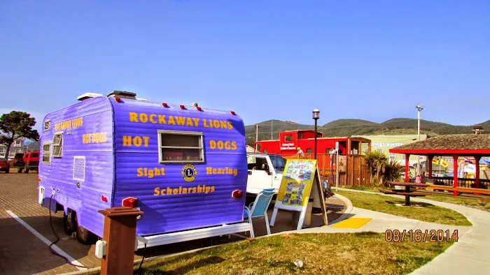 Rockaway Beach RV Park Picture 4