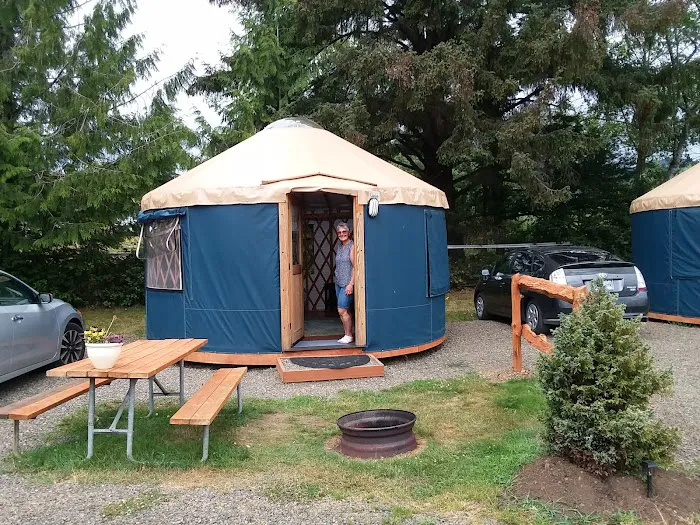 Tillamook Bay City RV Park Inc Picture 9