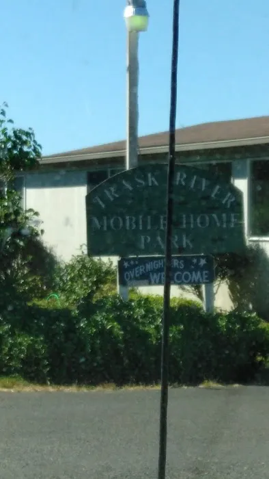 Trask River Mobile Home Park Picture 3