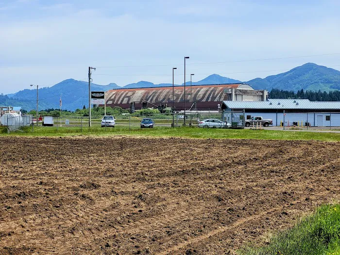 Port of Tillamook Bay RV Park Picture 5