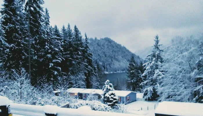 Eagle's Nest RV Park Picture 6