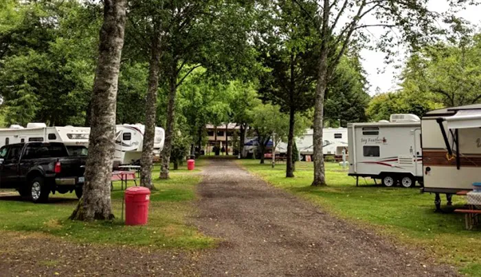 Pleasant Valley RV Park Picture 6