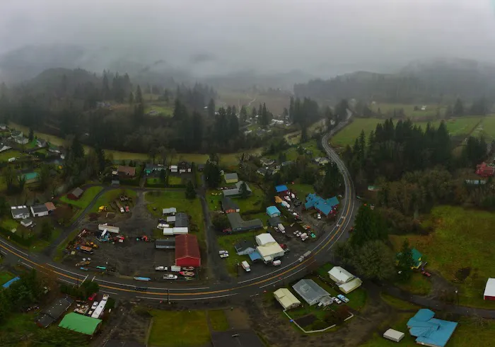 Nestucca River Village Picture 1