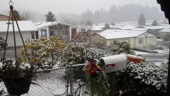 Thunderbird Village Picture 10