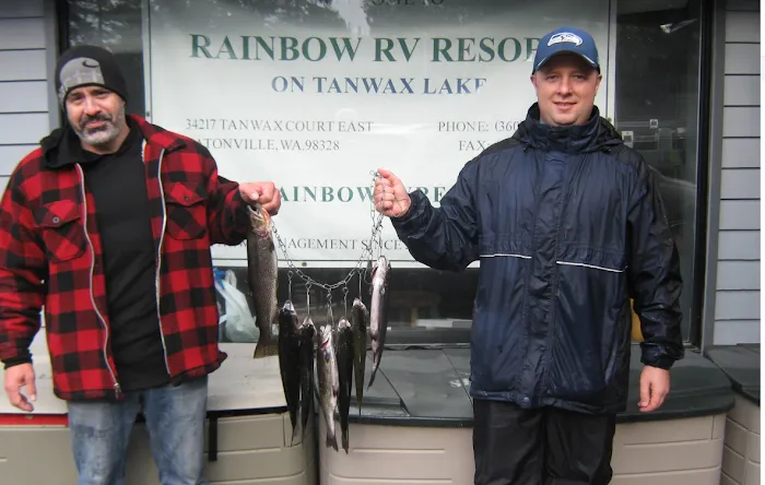 Rainbow RV Resort Picture 9