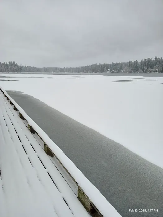 Tanwax Lake Resort Picture 3