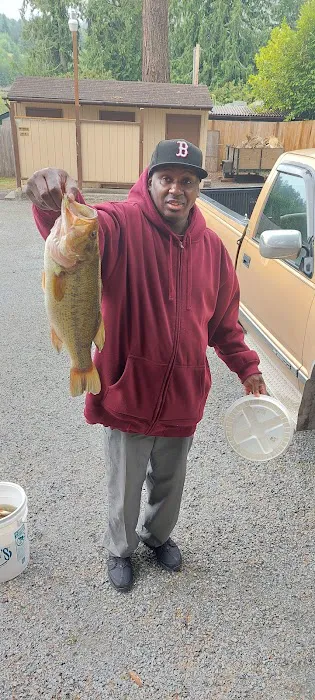 Tanwax Lake Resort Picture 8