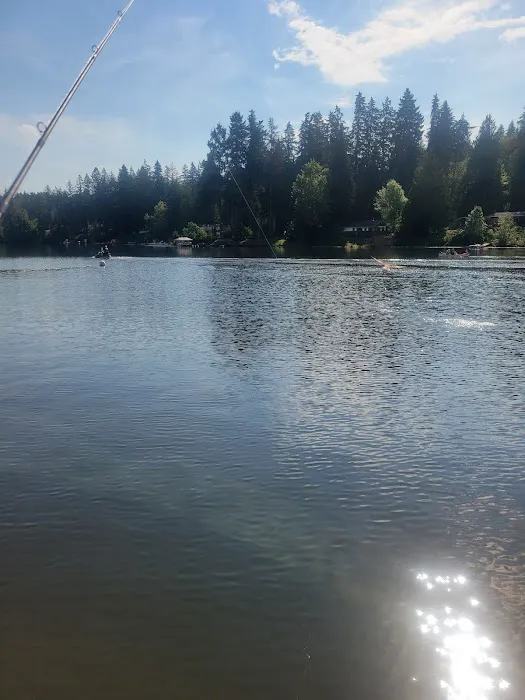 Tanwax Lake Resort Picture 6