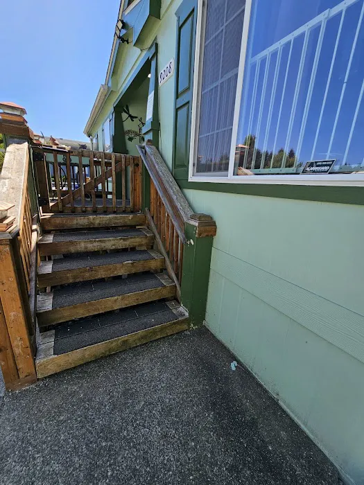 Glendale Mobile Home Park Picture 10