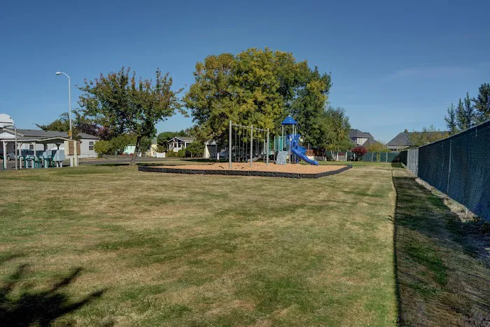 Windemere Meadows Picture 7