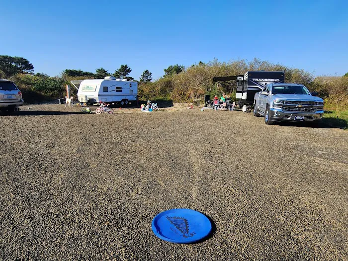 Cranberry Moon - RV Oasis Picture 5