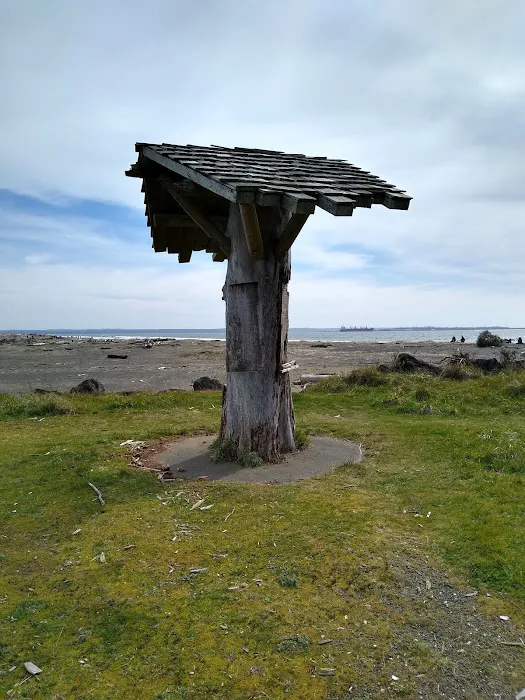 Quinault Marina & RV Park Picture 1