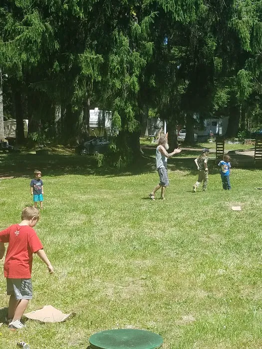 Salmon River RV Park Picture 10