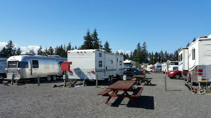 WA Land Yacht Harbor RV Park & Event Center Picture 2