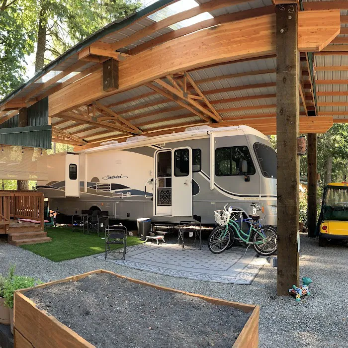 Lost Lake RV Resort Picture 7