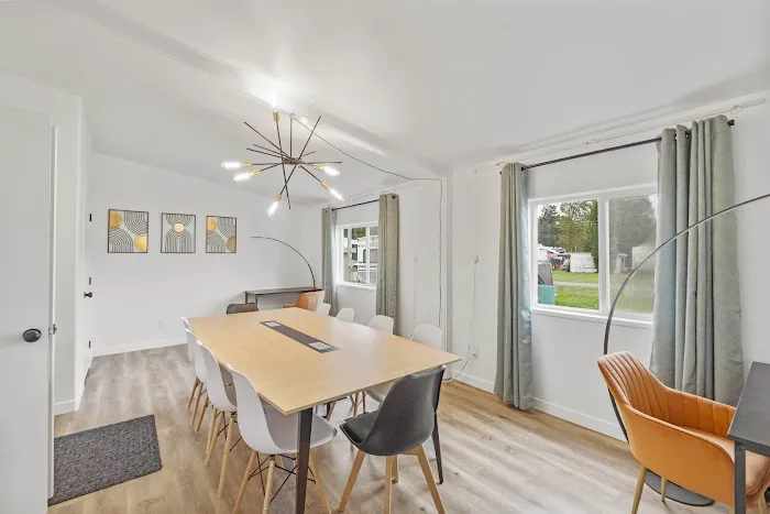 Claudia's Mobile Park Estates Picture 9