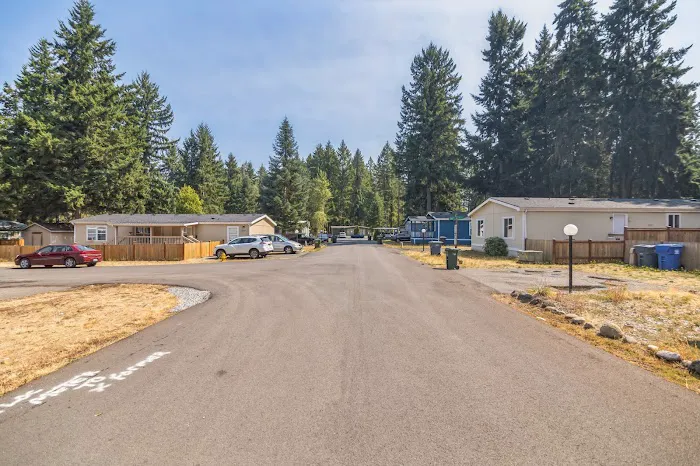 Anglers Pointe, Family Friendly Manufactured Homes Community Picture 1